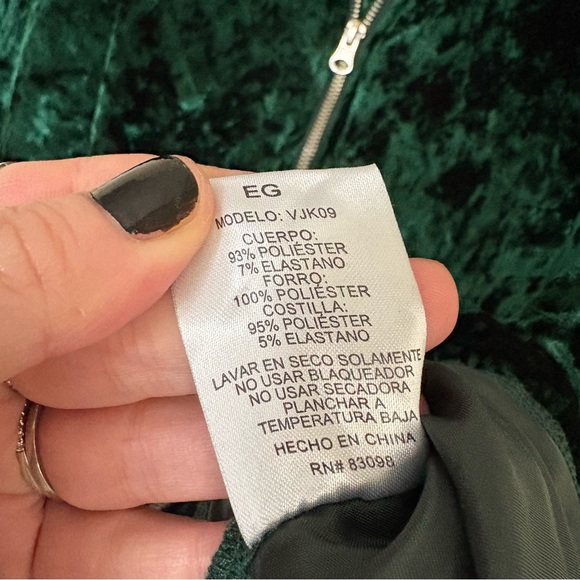 Ci Sono Emerald Crushed Velvet Bomber Size XL - Picture 13 of 13